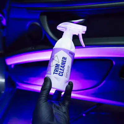 GYEON TRIM CLEANER - נוזל לניקוי פלסטיק וויניל בפנים וחוץ הרכב