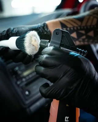 Yum Interior - חומר ניקוי פנים פלסטיקה/עור/בד/אלקנטרה