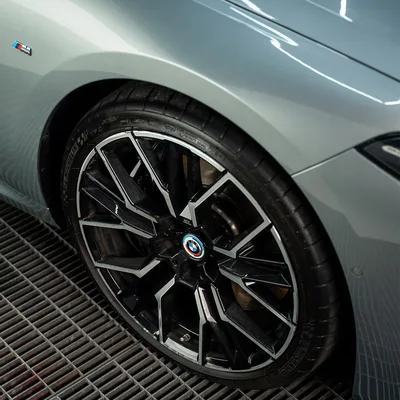 חומר טיפוח לפלסטיק, עור, ויניל וגומי - labocosmetica HYDRA